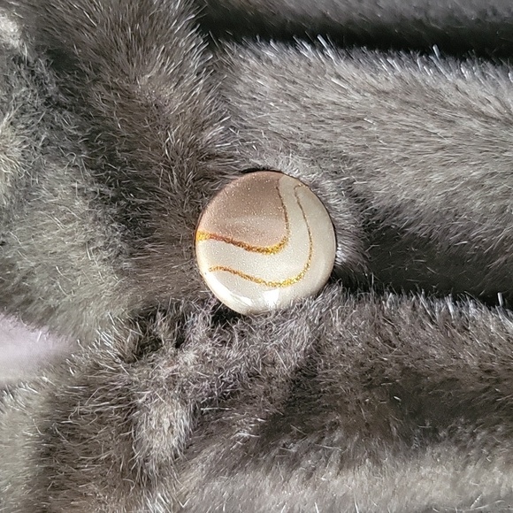 SALE❤️ BEAUTIFUL FAUX FUR COAT - Picture 4 of 5